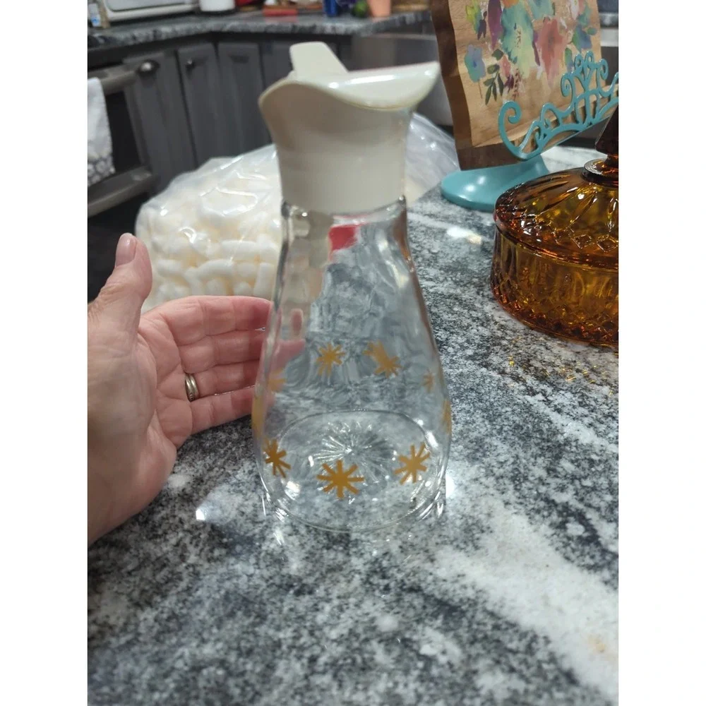 Vintage Log Cabin Syrup Pitcher Dispenser Atomic Gold Starburst MCM Glass Stars